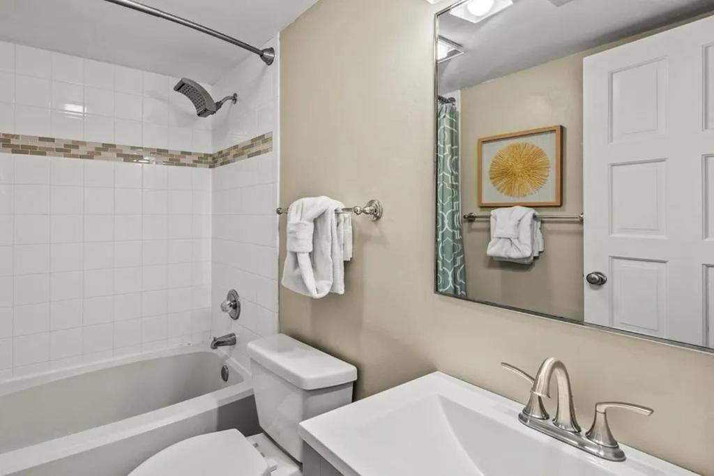 Views & Fireplace - Minutes To Gburg And Ober - Condo جاتلينبرج المظهر الخارجي الصورة