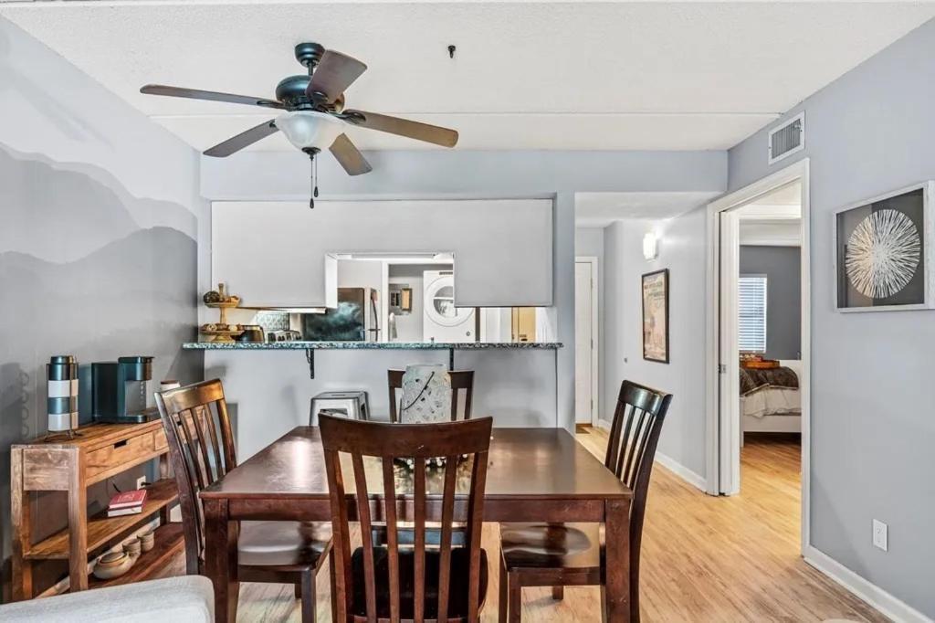 Views & Fireplace - Minutes To Gburg And Ober - Condo جاتلينبرج المظهر الخارجي الصورة