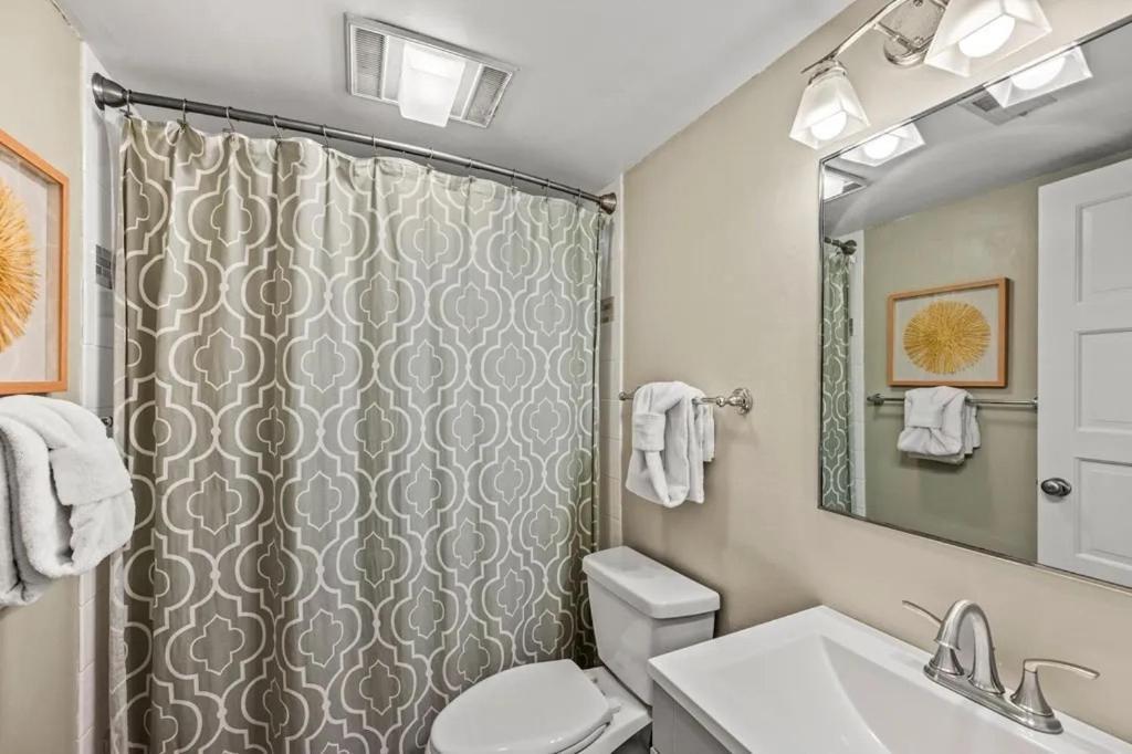 Views & Fireplace - Minutes To Gburg And Ober - Condo جاتلينبرج المظهر الخارجي الصورة
