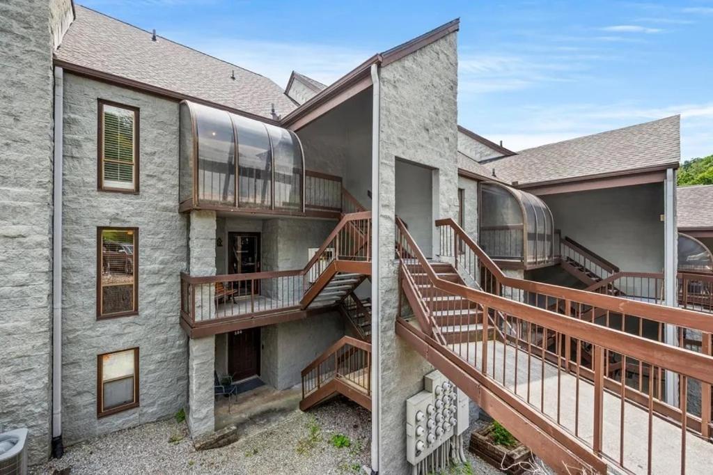 Views & Fireplace - Minutes To Gburg And Ober - Condo جاتلينبرج المظهر الخارجي الصورة